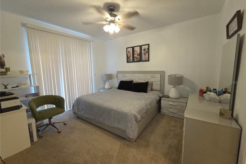 Condo in Orlando, Florida, 2 bedrooms  № 2266992 - photo 14