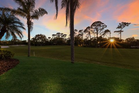 Casa en venta en Sarasota, Florida, 4 dormitorios, 204.29 m2 № 1584530 - foto 9