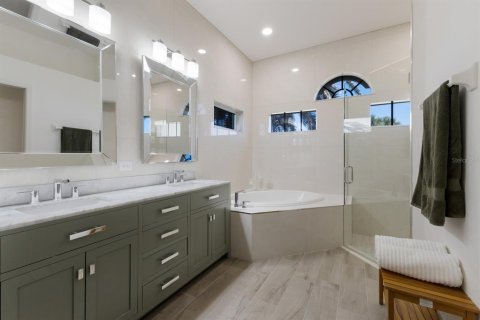 Casa en venta en Sarasota, Florida, 4 dormitorios, 204.29 m2 № 1584530 - foto 22