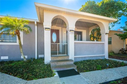 Villa ou maison à vendre à Saint Petersburg, Floride: 3 chambres, 172.8 m2 № 2148457 - photo 3