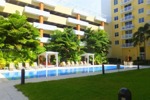 Condo in Aventura, Florida, 2 bedrooms  № 1863345 - photo 19