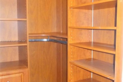 Condo in Aventura, Florida, 2 bedrooms  № 1863345 - photo 7
