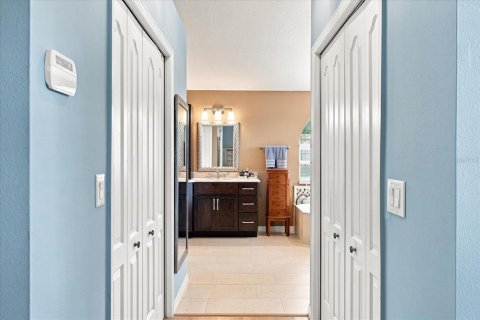 Villa ou maison à vendre à Apopka, Floride: 4 chambres, 228.82 m2 № 2406792 - photo 18