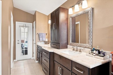 Villa ou maison à vendre à Apopka, Floride: 4 chambres, 228.82 m2 № 2406792 - photo 21