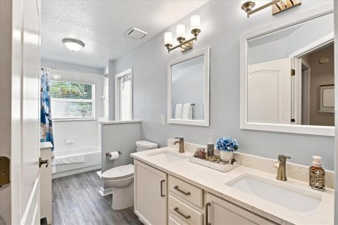 Villa ou maison à vendre à Apopka, Floride: 4 chambres, 228.82 m2 № 2406792 - photo 25