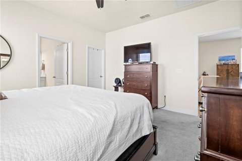 House in DeLand, Florida 3 bedrooms, 140.19 sq.m. № 1805450 - photo 28