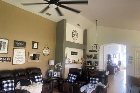 Casa en alquiler en Kissimmee, Florida, 4 dormitorios, 193.98 m2 № 1905095 - foto 10