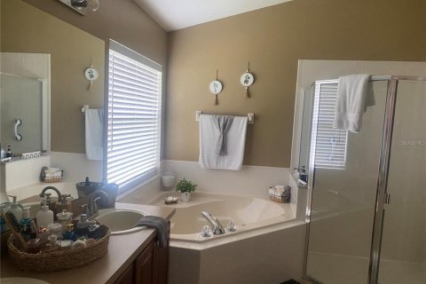 Casa en alquiler en Kissimmee, Florida, 4 dormitorios, 193.98 m2 № 1905095 - foto 13