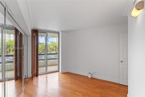 Купить кондоминиум в Авентура, Флорида 1 спальня, 101.36м2, № 2044815 - фото 13