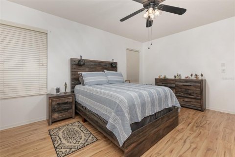 House in Davenport, Florida 3 bedrooms, 163.79 sq.m. № 1540651 - photo 17