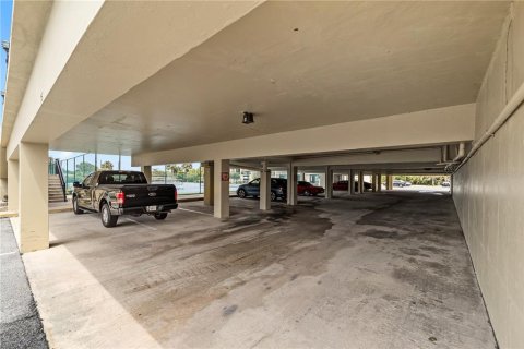 Condo in Daytona Beach, Florida, 1 bedroom  № 1651935 - photo 26