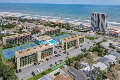 Condo in Daytona Beach, Florida, 1 bedroom  № 1651935 - photo 27