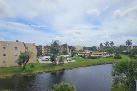 Copropriété à louer à Sunrise, Floride: 1 chambre, 59.46 m2 № 1991120 - photo 8