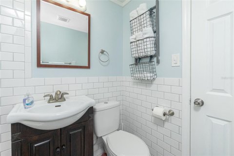 House in Englewood, Florida 2 bedrooms, 66.89 sq.m. № 1759421 - photo 19
