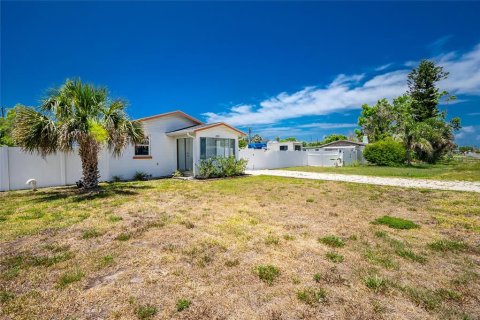 House in Englewood, Florida 2 bedrooms, 66.89 sq.m. № 1759421 - photo 20