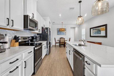 Villa ou maison à louer à Port St. Lucie, Floride: 3 chambres, 139.35 m2 № 2417242 - photo 11