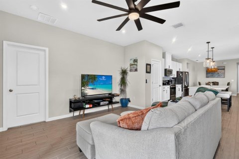 Villa ou maison à louer à Port St. Lucie, Floride: 3 chambres, 139.35 m2 № 2417242 - photo 17