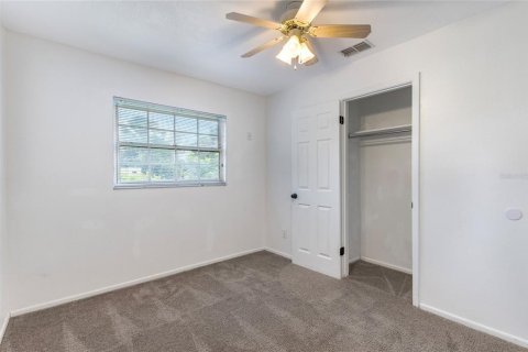 House in Lake Alfred, Florida 3 bedrooms, 92.9 sq.m. № 1390414 - photo 9
