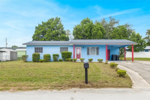 House in Lake Alfred, Florida 3 bedrooms, 92.9 sq.m. № 1390414 - photo 1