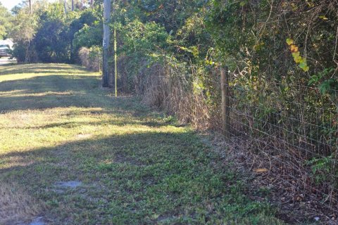 Terreno en venta en St. Lucie, Florida № 1694477 - foto 11