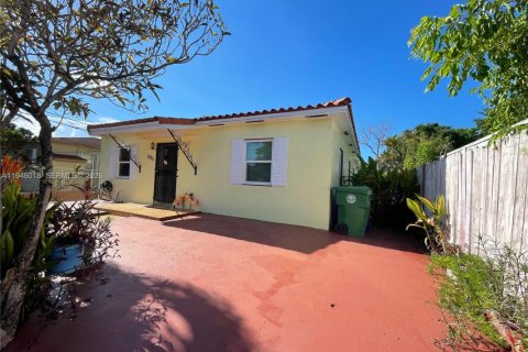 Купить виллу или дом в Майами, Флорида 3 спальни, 110.55м2, № 2005813 - фото 5