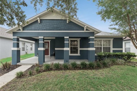 House in Orlando, Florida 3 bedrooms, 175.03 sq.m. № 2235691
