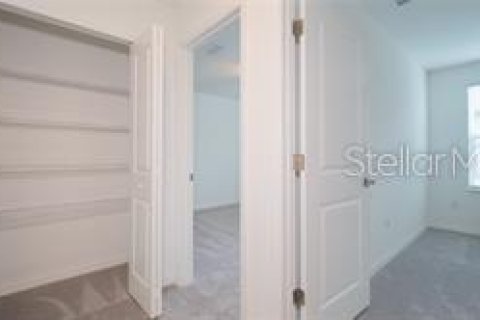 House in San Antonio, Florida 5 bedrooms, 221.94 sq.m. № 1916853 - photo 19