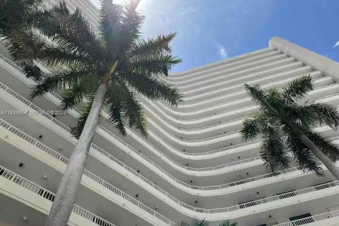 Copropriété à vendre à Marco Island, Floride: 2 chambres № 2001149 - photo 2