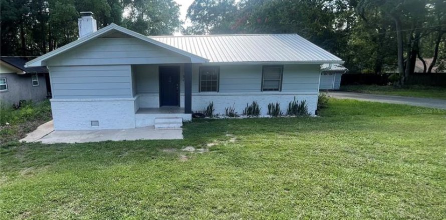 House in Tallahassee, Florida 3 bedrooms, 157.19 sq.m. № 1806862
