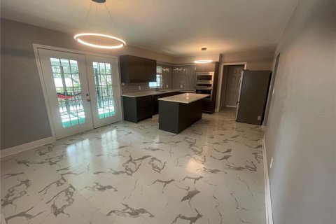 House in Tallahassee, Florida 3 bedrooms, 157.19 sq.m. № 1806862 - photo 11