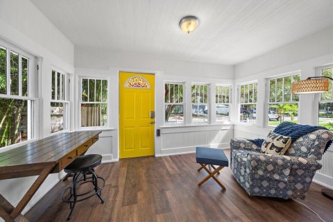 Купить виллу или дом в Сарасота, Флорида 8 комнат, 93.65м2, № 2434870 - фото 3