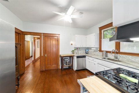 House in Ocala, Florida 3 bedrooms, 132.66 sq.m. № 2223287 - photo 5