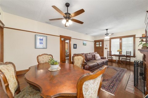 House in Ocala, Florida 3 bedrooms, 132.66 sq.m. № 2223287 - photo 2