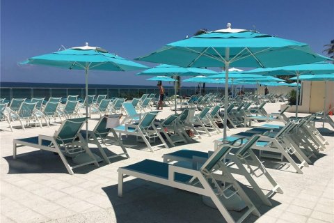 Copropriété à louer à Hollywood, Floride: 44.78 m2 № 2056109 - photo 17