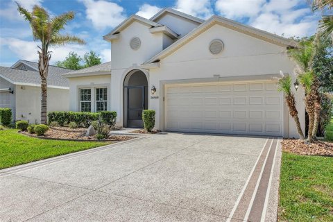 House in Leesburg, Florida 4 bedrooms, 174.38 sq.m. № 2225376 - photo 3