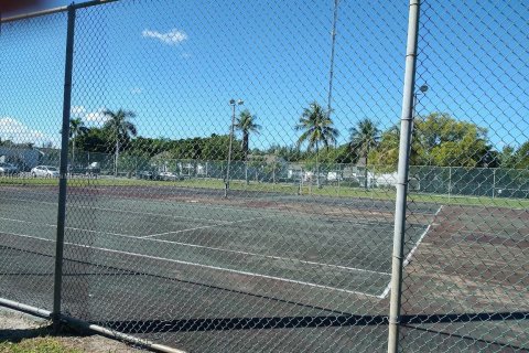 Купить кондоминиум в Майами-Гарденс, Флорида 2 спальни, 107.95м2, № 1968637 - фото 15