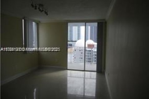 Copropriété à vendre à Miami, Floride: 1 chambre, 55.09 m2 № 1706019 - photo 3