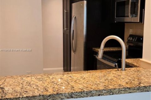 Copropriété à vendre à Miami, Floride: 1 chambre, 55.09 m2 № 1706019 - photo 10