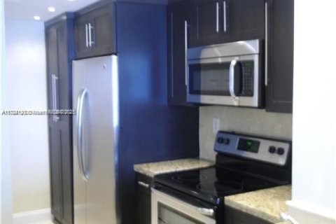 Copropriété à vendre à Miami, Floride: 1 chambre, 55.09 m2 № 1706019 - photo 7
