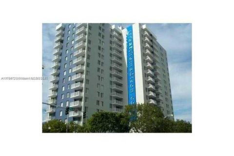 Copropriété à vendre à Miami, Floride: 1 chambre, 55.09 m2 № 1706019 - photo 23