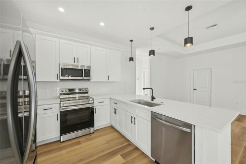 Casa en venta en North Port, Florida, 3 dormitorios, 149.57 m2 № 1800132 - foto 11
