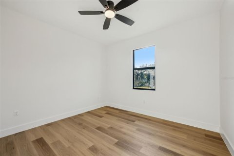 Casa en venta en North Port, Florida, 3 dormitorios, 149.57 m2 № 1800132 - foto 26
