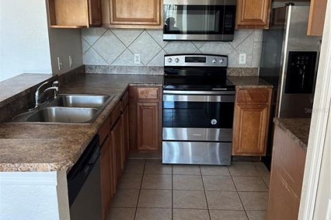 Condominio en venta en Orlando, Florida, 3 dormitorios, 119.38 m2 № 1784579 - foto 3