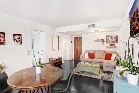 Купить кондоминиум в Тампа, Флорида 4 комнаты, 68.19м2, № 2142183 - фото 11