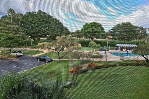 Купить кондоминиум в Пемброк-Пайнс, Флорида 2 спальни, № 2054968 - фото 23