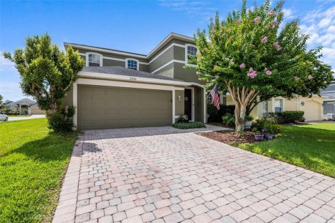 House in Oviedo, Florida 4 bedrooms, 197.79 sq.m. № 1801989 - photo 3