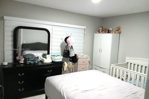 Купить кондоминиум в Хайалиа, Флорида 1 спальня, 67.73м2, № 1963480 - фото 5