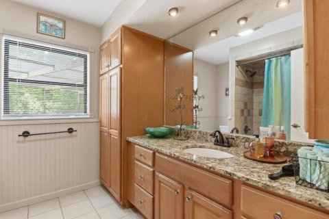 Casa en venta en Homosassa, Florida, 4 dormitorios, 223.24 m2 № 2138192 - foto 19