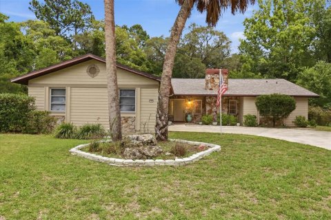 Casa en Homosassa, Florida 4 dormitorios, 223.24 m2 № 2138192