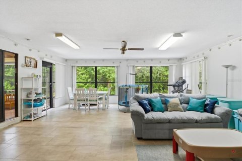 Casa en venta en Homosassa, Florida, 4 dormitorios, 223.24 m2 № 2138192 - foto 9